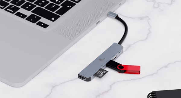 XTC-571-banner-lifestyle Hub - 7 puertos